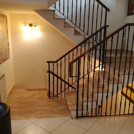 Verrazzano 3*